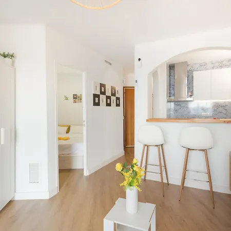 Front Apartment