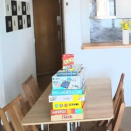 Front Apartment *